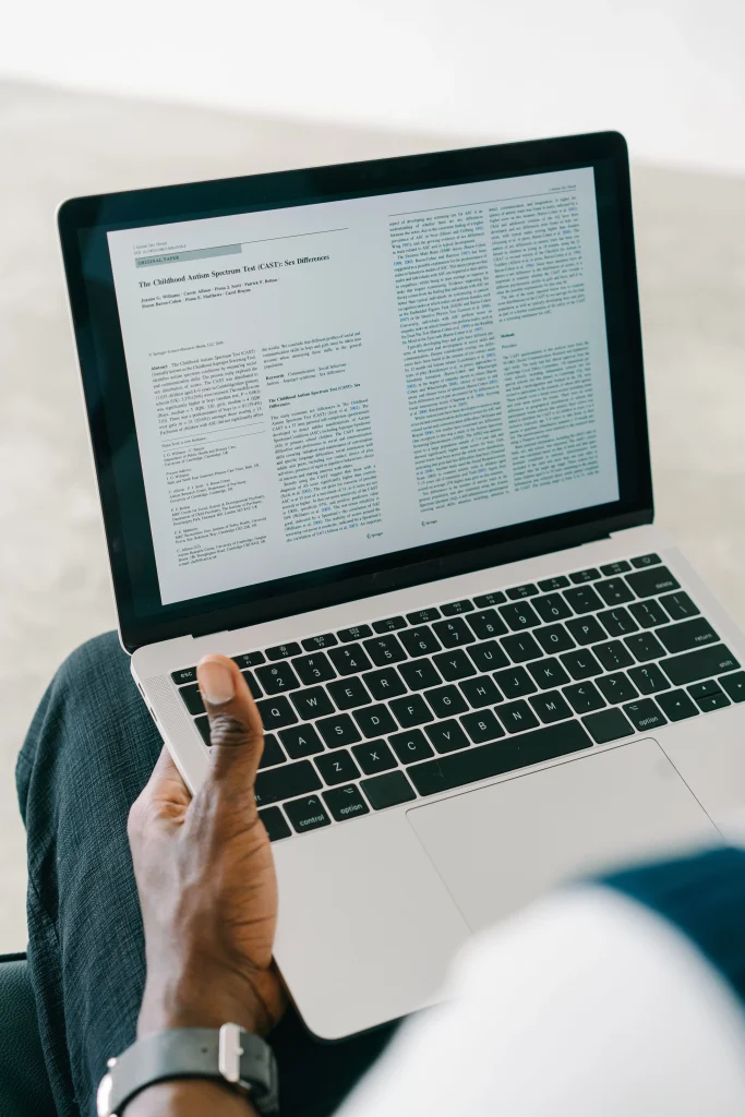 Computers & Laptops Editorial Article Ecommerce Product Guide Shopping Story Premium Store Lifestyle