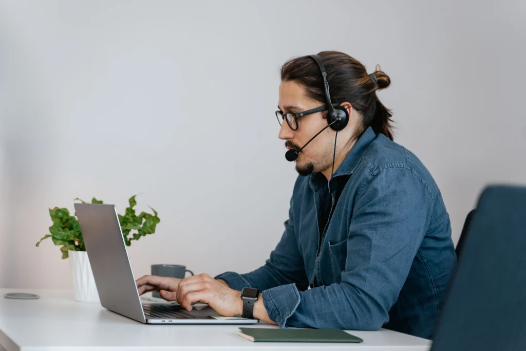 Digital Products Customer Support Ecommerce Contact Service Desk Ecommerce Lifestyle