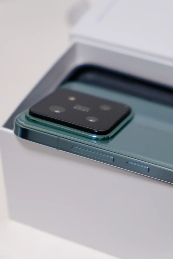 Smartphone product detail