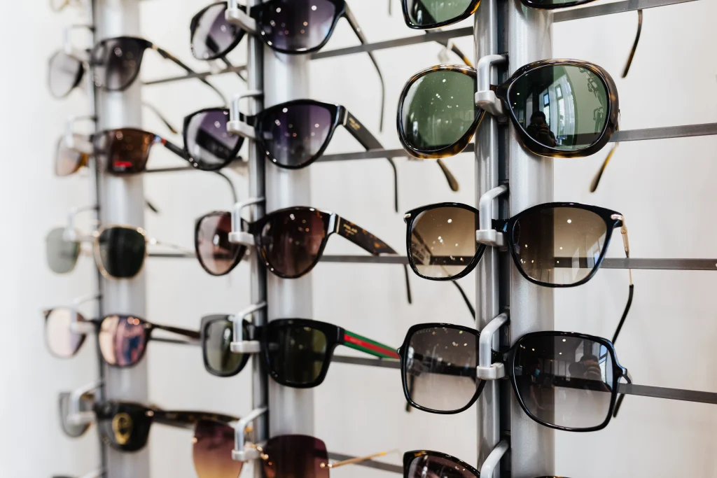 Eyewear & Optics Shop Ecommerce Premium Product Lifestyle