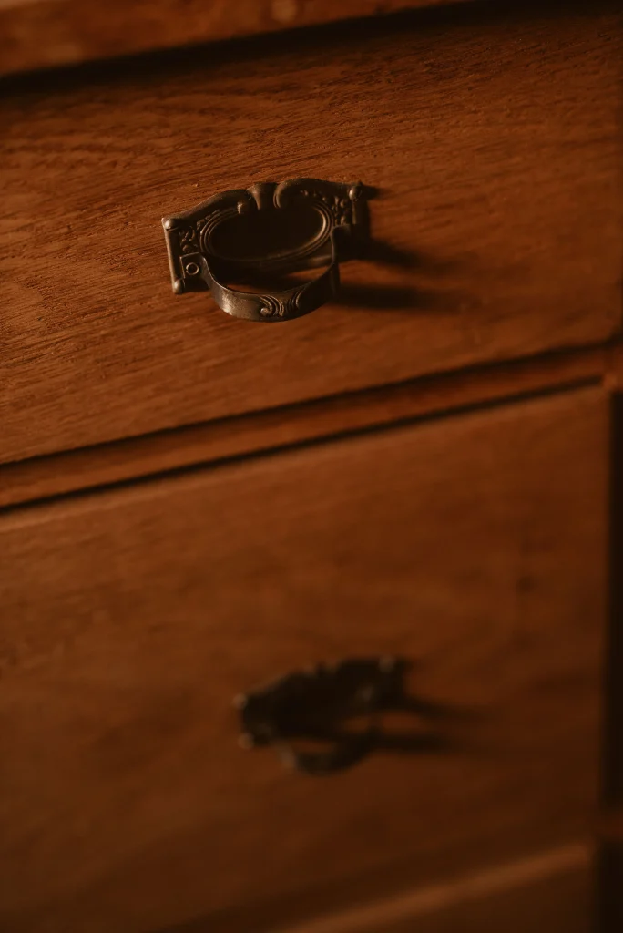 Furniture construction