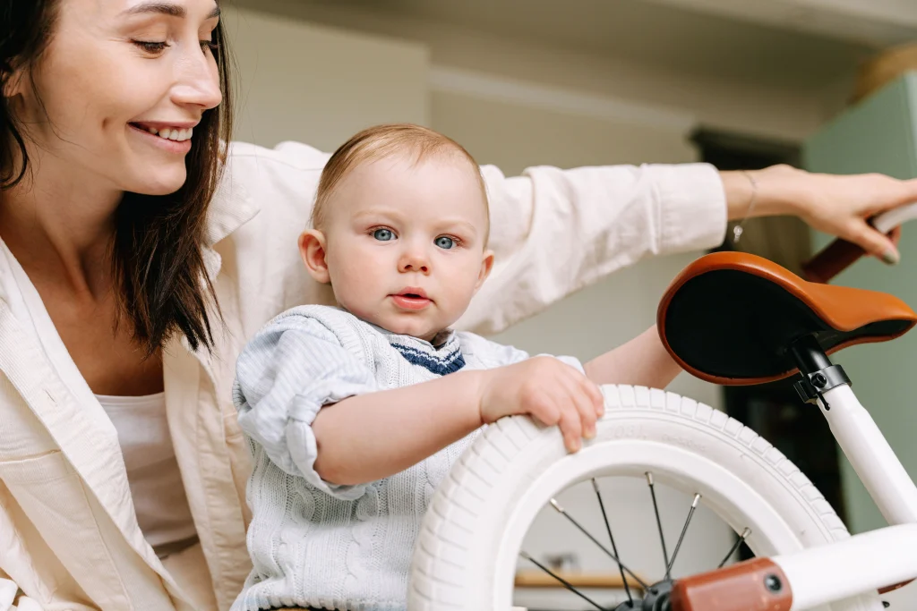 Kids & Baby Contact Ecommerce Lifestyle