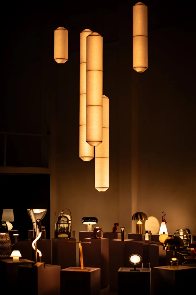 Modern Pendant Lamp Lighting Showroom
