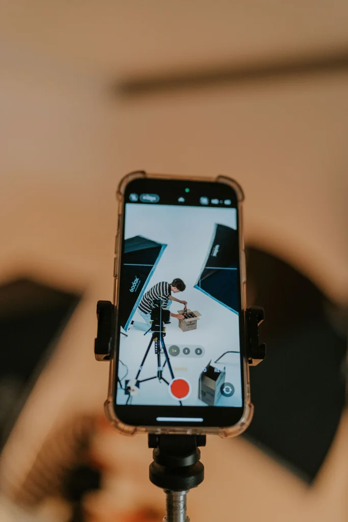 Mobile & Tablet Shop Smartphone Product Studio