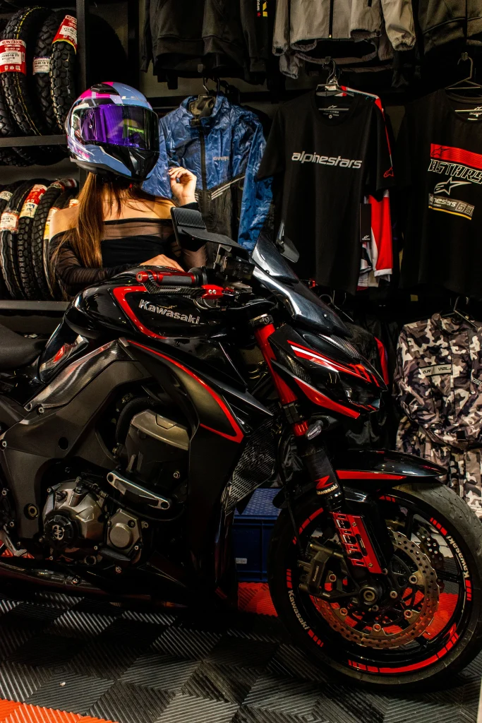 Motorcycle Parts Editorial Article Ecommerce Product Guide Shopping Story Premium Store Lifestyle