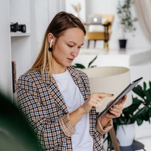 Smart Home Store Product Details Ecommerce Premium Product Lifestyle