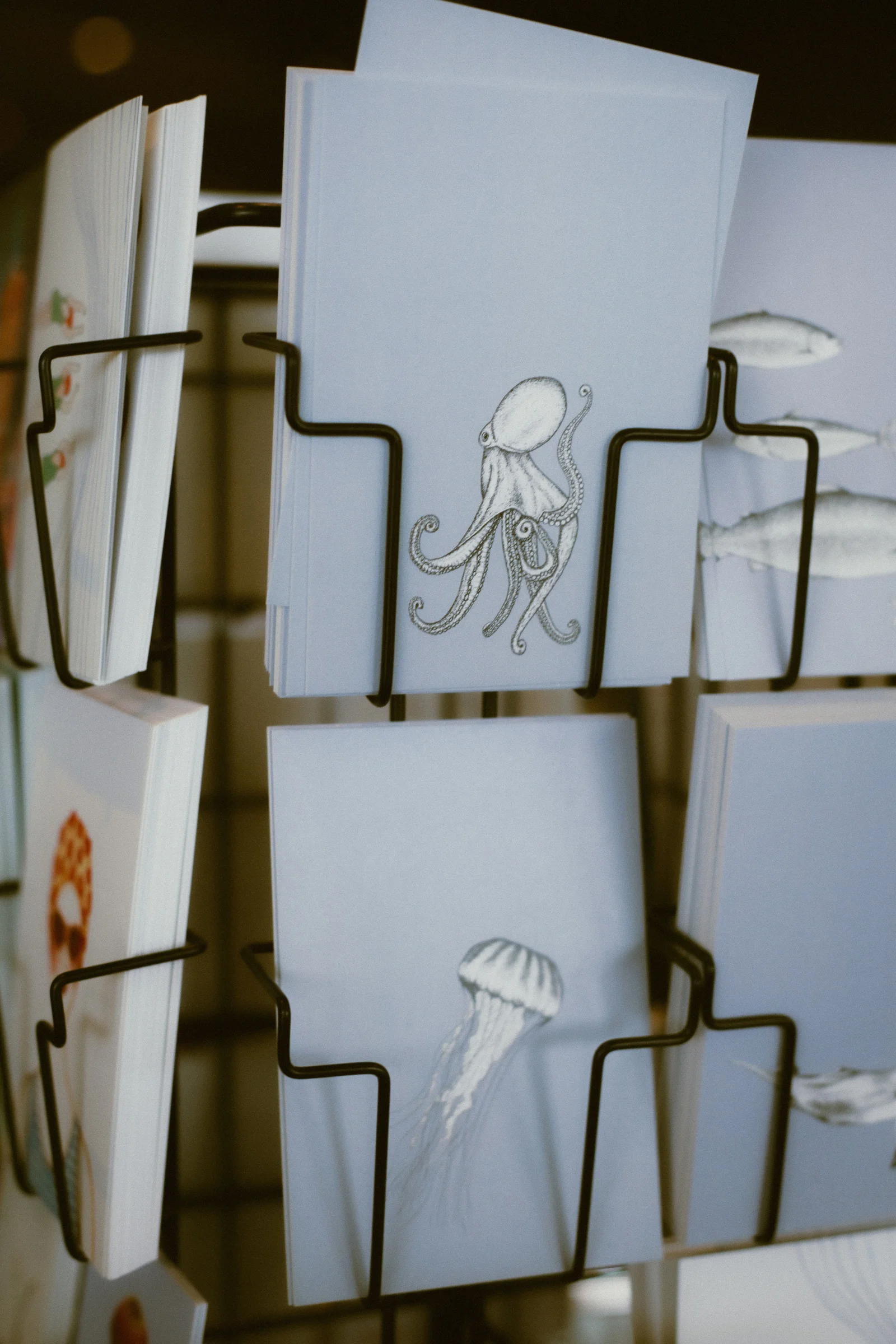 Art Prints alternate store layout