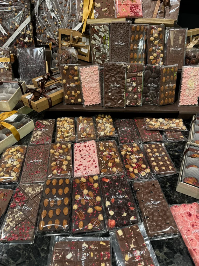 Chocolate Store premium slider image