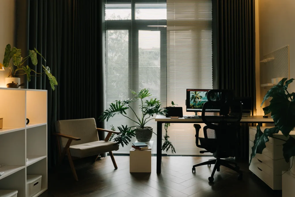 Curtains & Blinds premium slider image