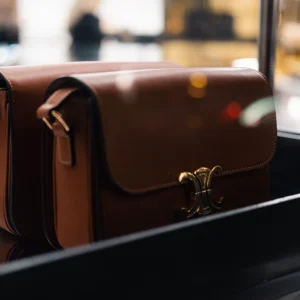 Handbags Store premium slider image