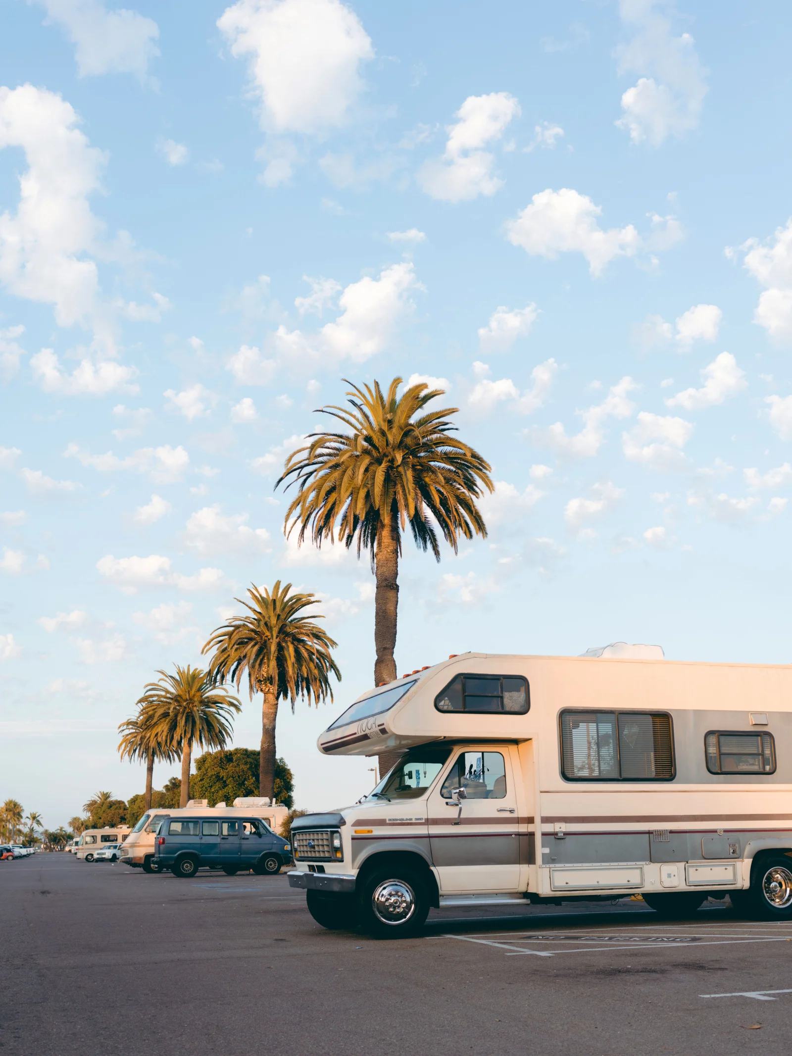 RV & Caravan Store premium slider image
