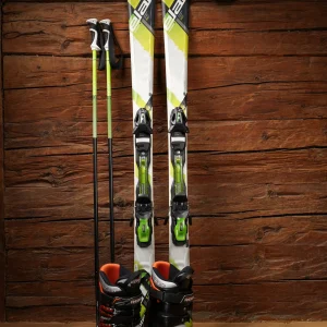 Ski & Snow Gear premium slider image