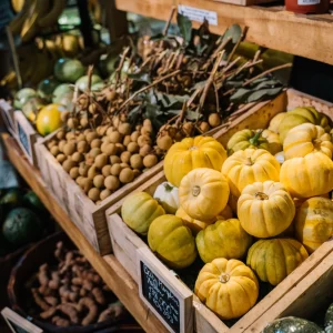 Farm Fresh Market premium product image