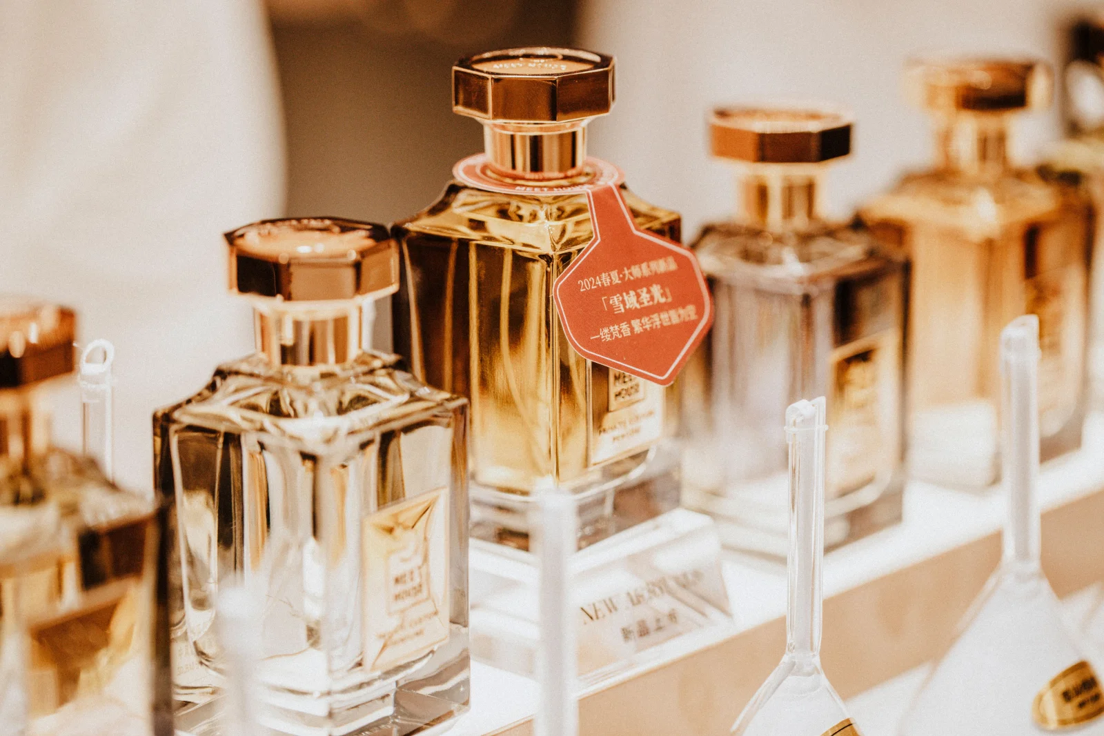 Luxury Marketplace premium slider image