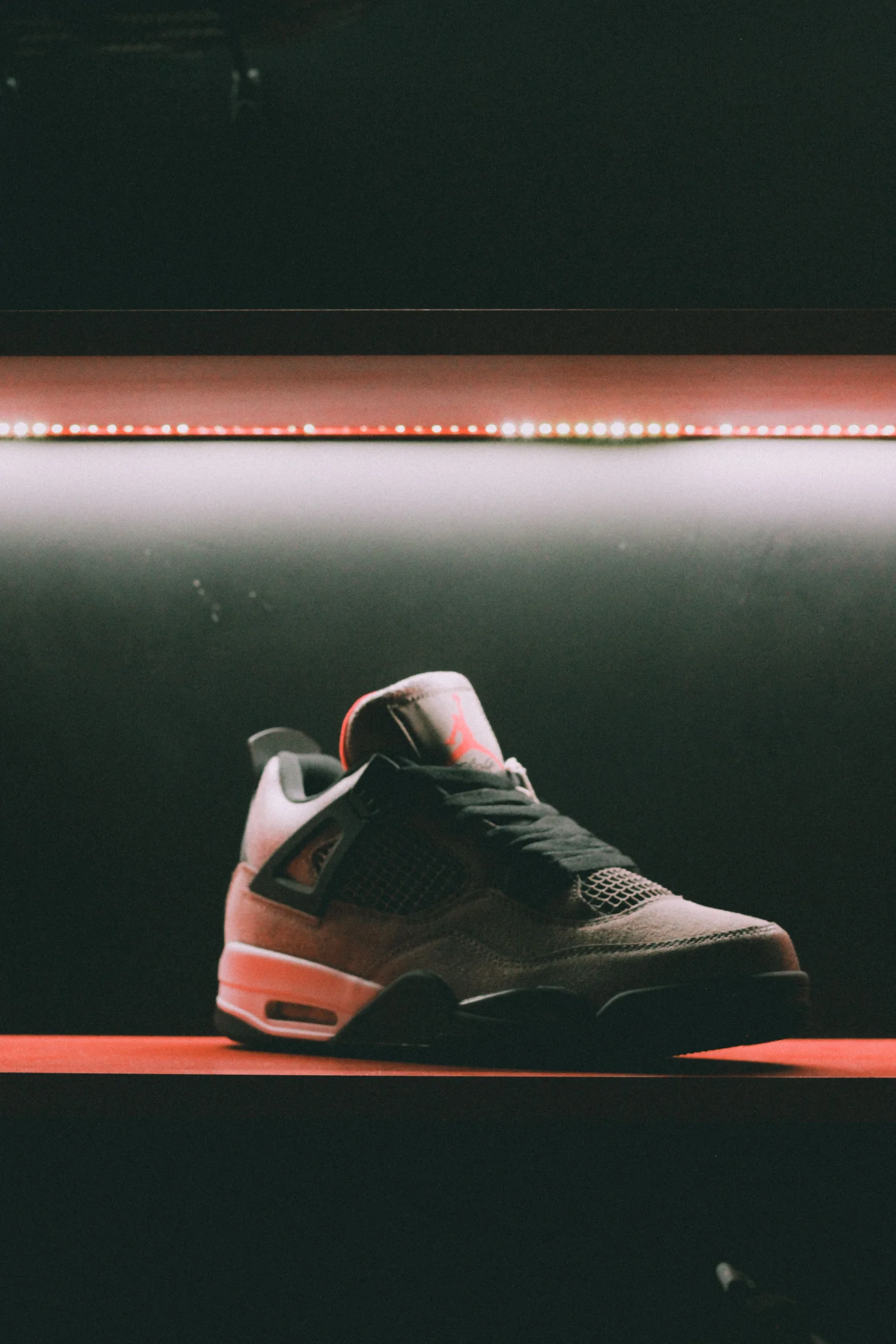 Sneaker Boutique premium slider image