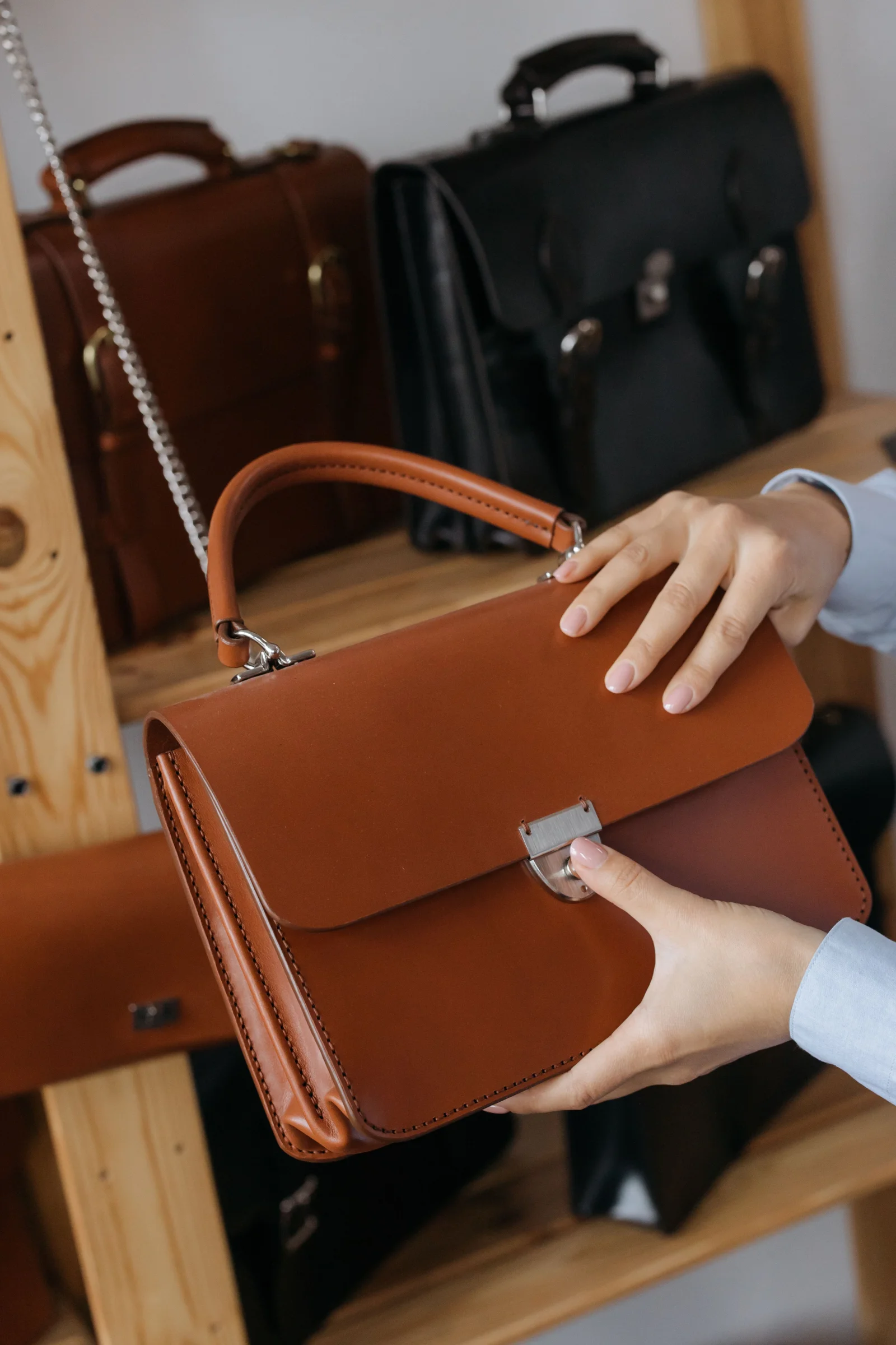 Handbags Store premium slider image