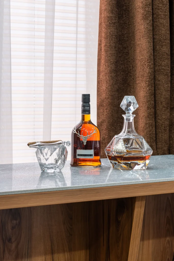 Home Decor premium slider image