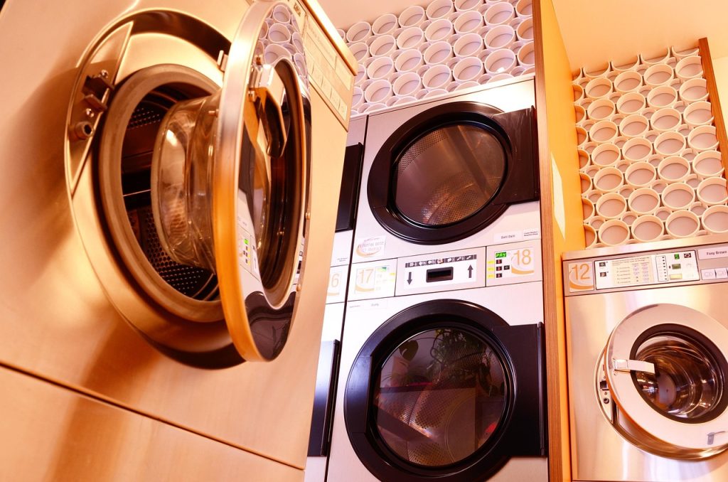 Hospital & Clinic Laundry service imagery
